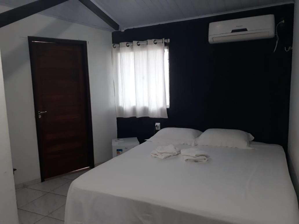 Hostel Porto Galeao Baía Formosa Exteriör bild